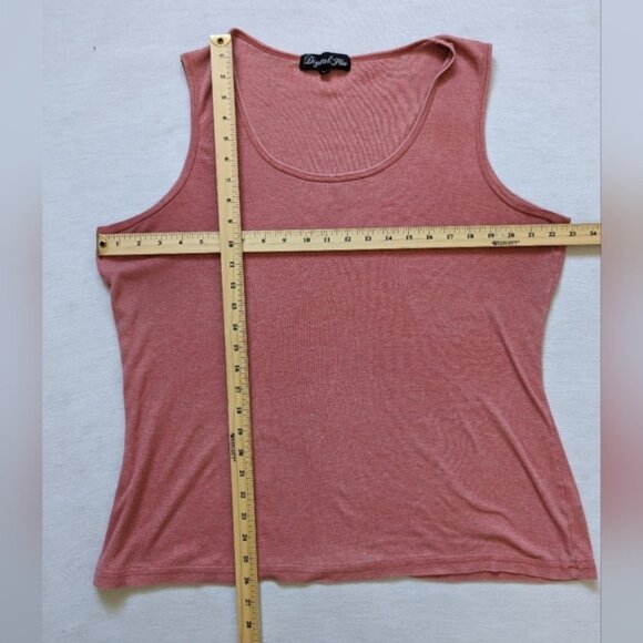 Digital Plus Womens Brick Red Thin Thermal Material Ribbed Tank Top - Picture 3 of 4